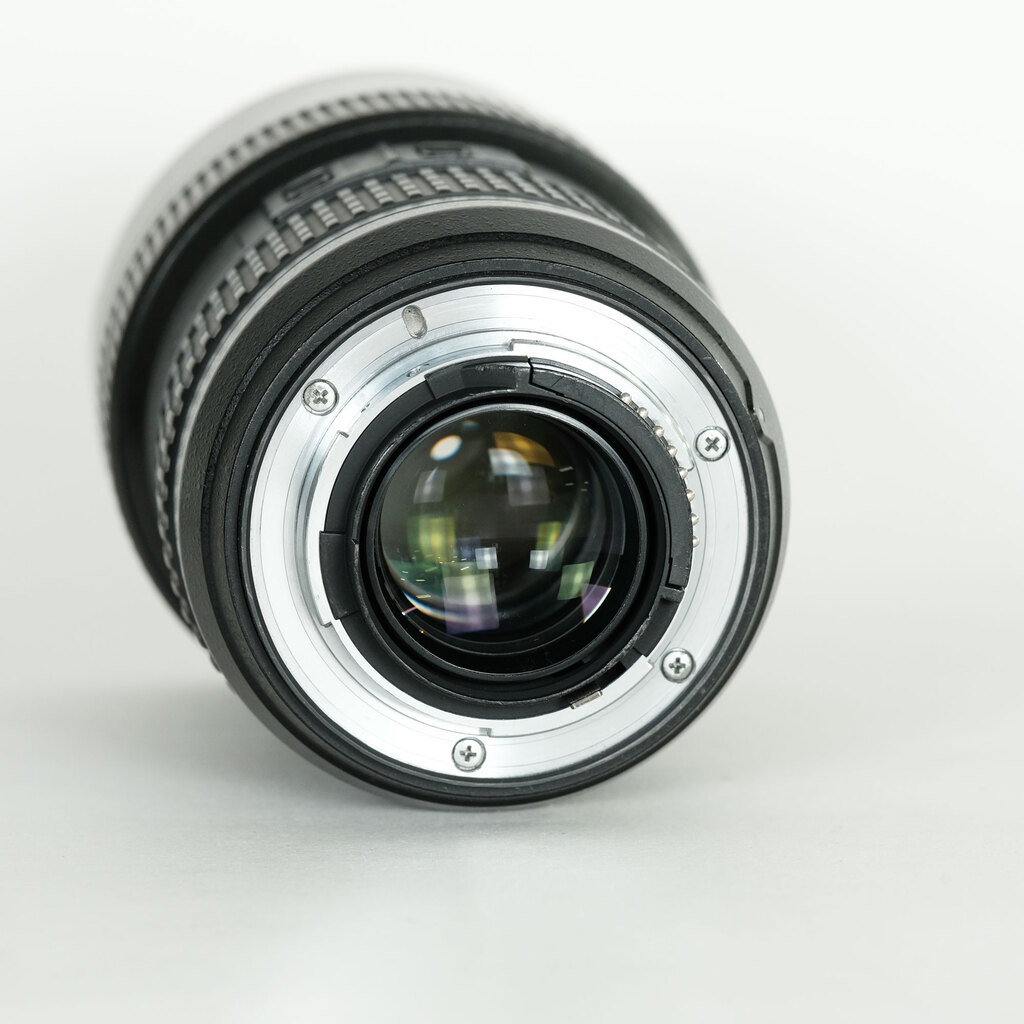 Nikon AF-S NIKKOR 16-35mm F4 G ED VR