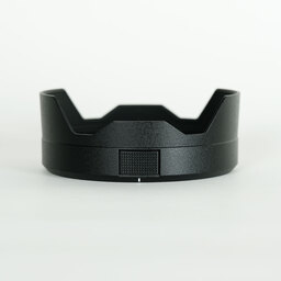 Panasonic LUMIX S 28-200mm F4-7.1 MACRO O.I.S.