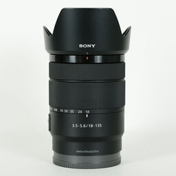 SONY E 18-135mm F3.5-5.6 OSS SEL18135 SONY E 18-135mm F3.5-5.6 OSS SEL18135