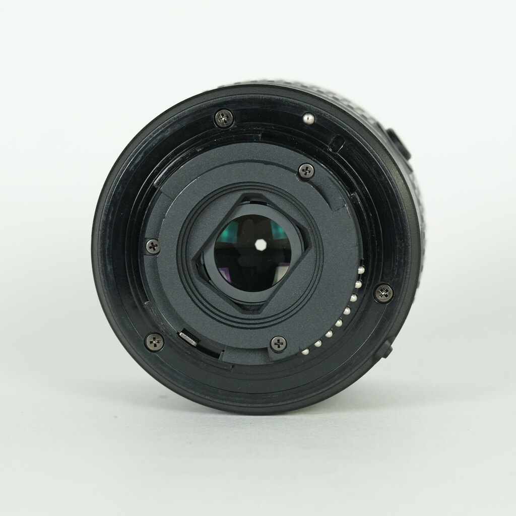 Nikon AF-P DX NIKKOR 18-55mm F3.5-5.6G VR