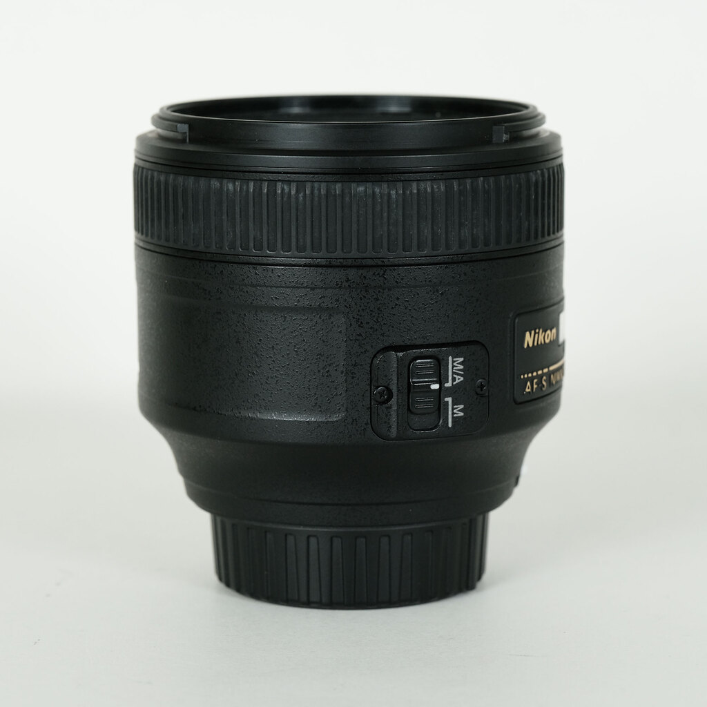 Nikon AF-S NIKKOR 85mm f/1.8G