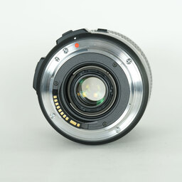 SIGMA 18-250mm F3.5-6.3 DC MACRO OS HSM (キヤノンEF用) SIGMA 18-250mm F3.5-6.3 DC MACRO OS HSM (キヤノンEF用)