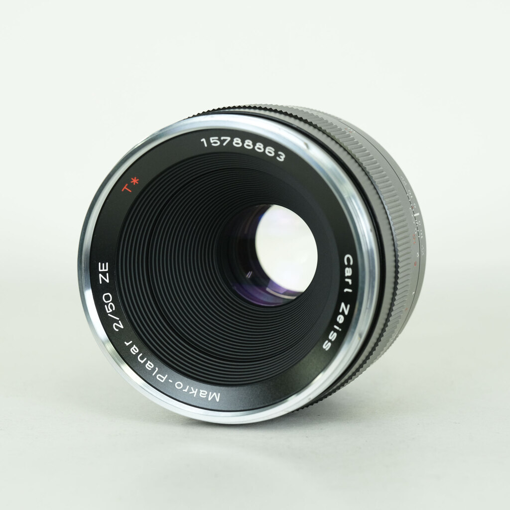 コシナ ツァイス Makro Planar T*2/50mm ZE