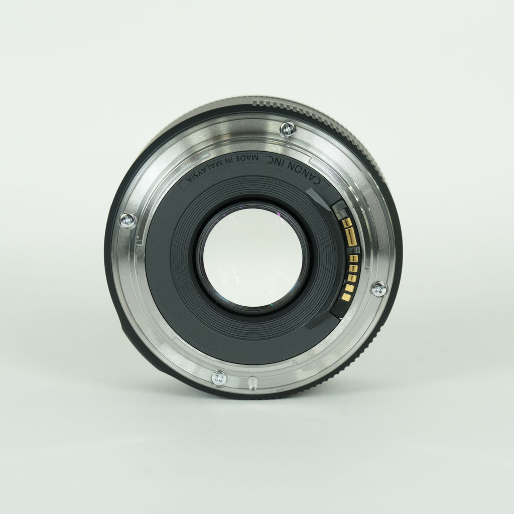Canon EF50mm F1.8 STMの出品 | ONE SCENE（ワンシーン）