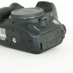 Canon EOS 7D Mark II