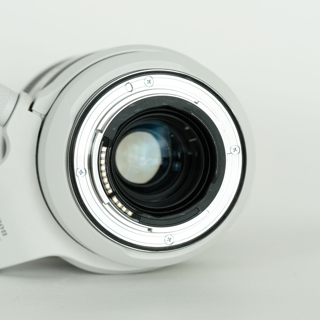 Canon RF70-200mm F2.8 L IS USM Canon RF70-200mm F2.8 L IS USM