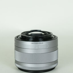 Canon EF-M15-45mm F3.5-6.3 IS STM
