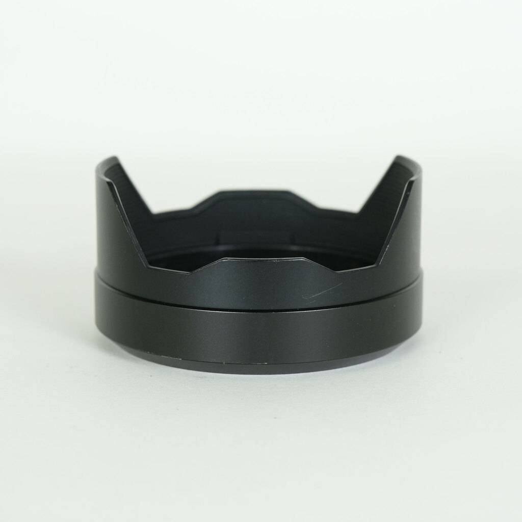 Panasonic LEICA DG VARIO-ELMARIT 12-60mm / F2.8-4.0 ASPH. / POWER O.I.S.