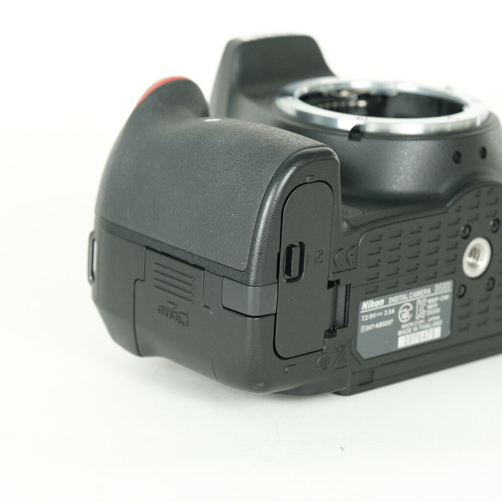 Nikon D5300の出品 | ONE SCENE（ワンシーン）