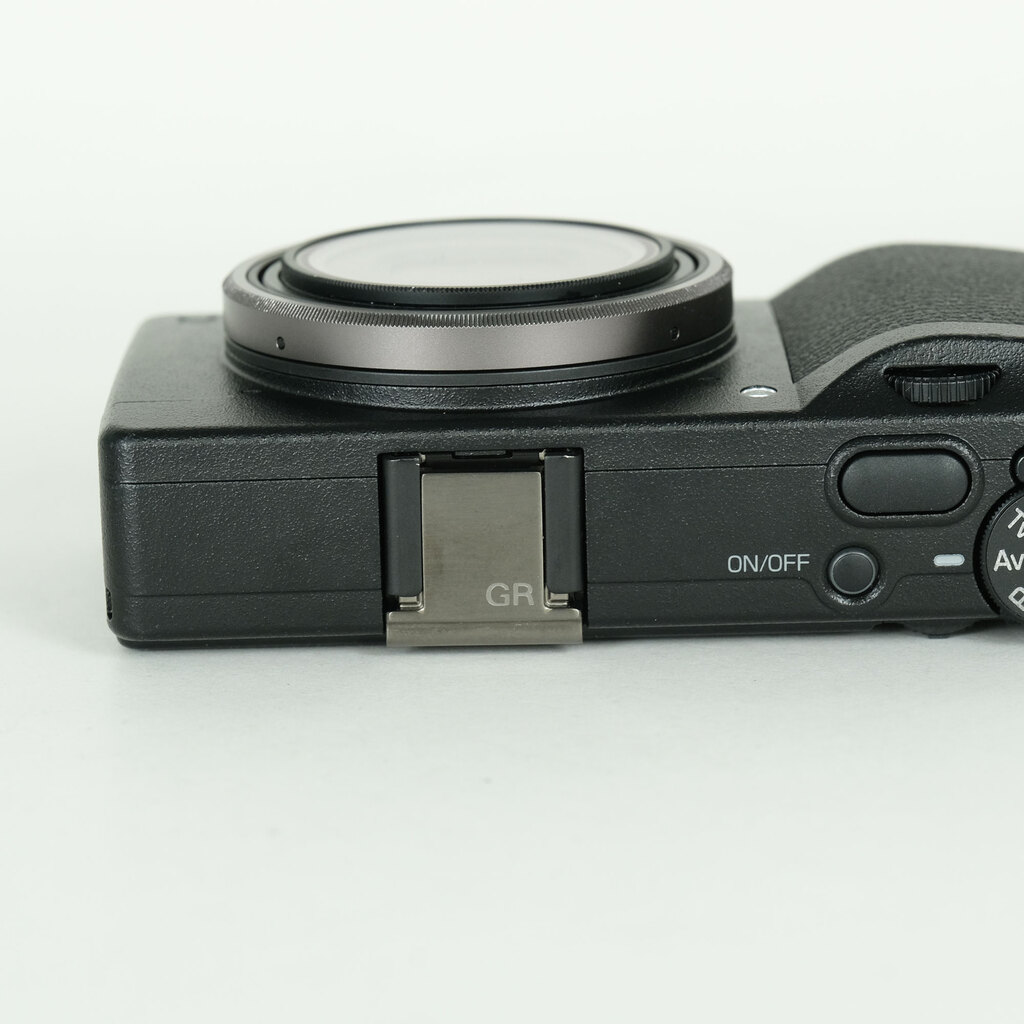 RICOH GR IIIx RICOH GR IIIx