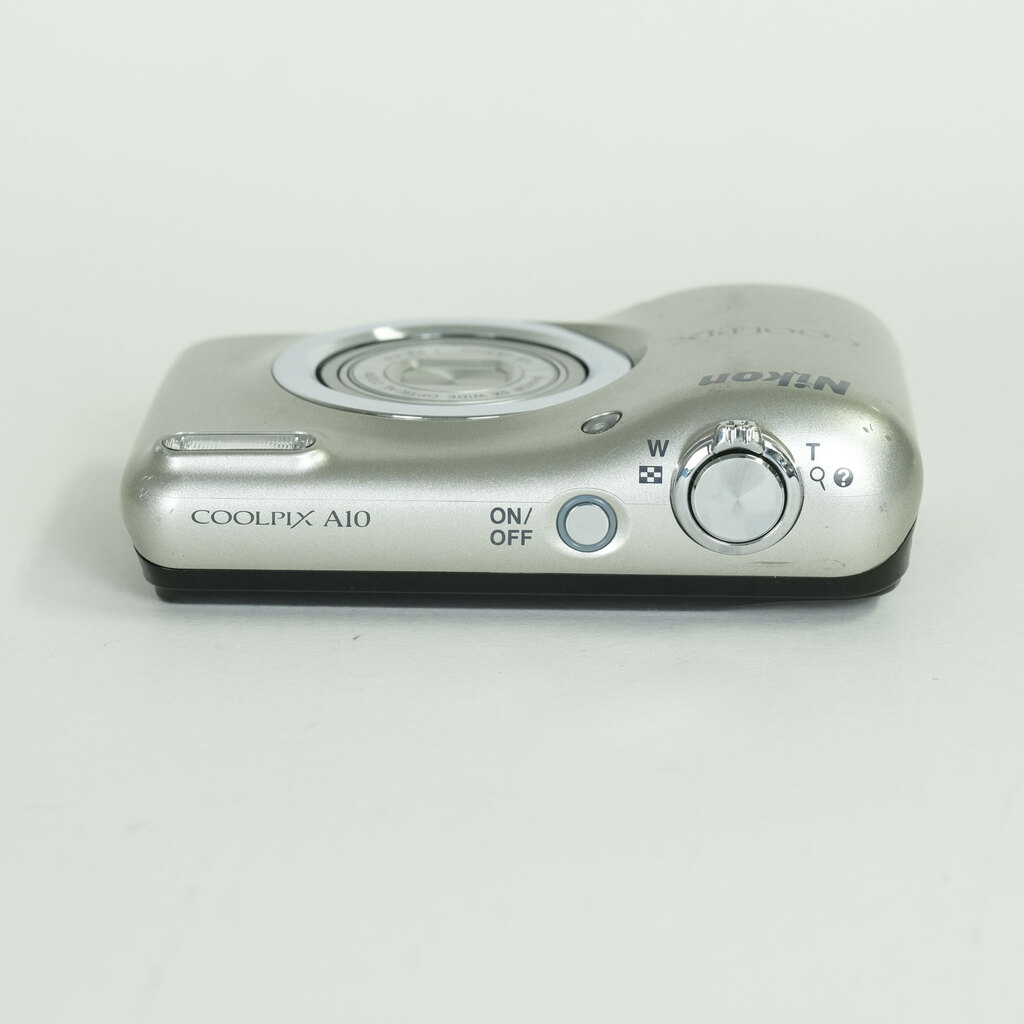 Nikon COOLPIX A10 シルバー