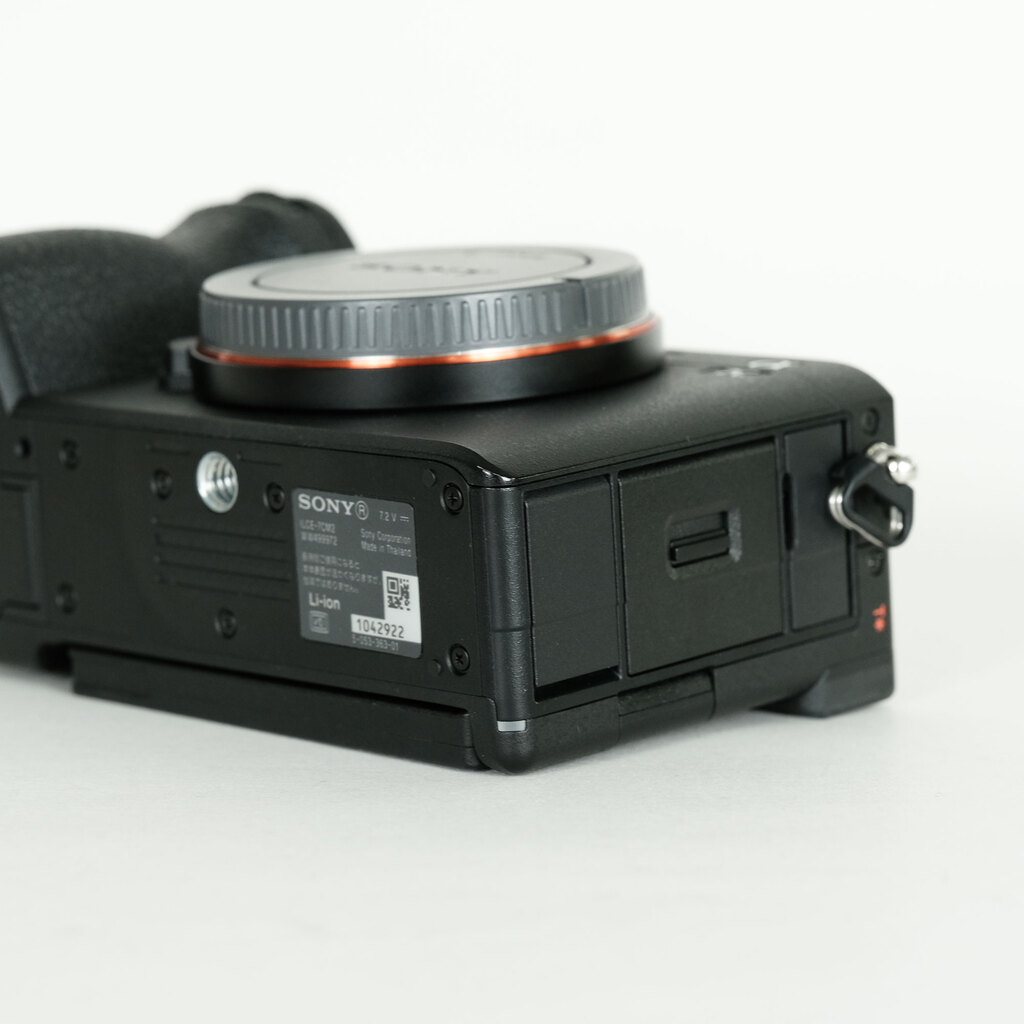 SONY α7C II(ILCE-7CM2) SONY α7C II(ILCE-7CM2)