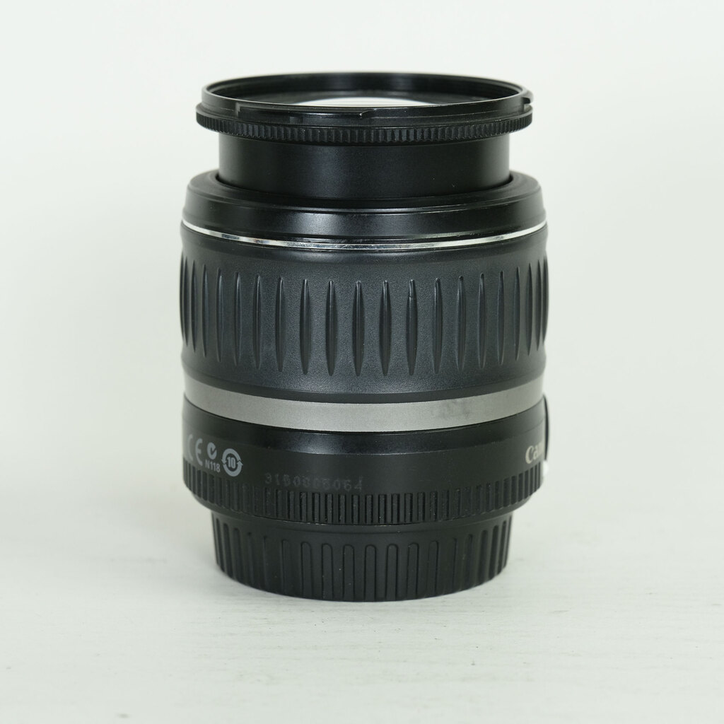 Canon EF-S 18-55mm F3.5-5.6 II USM