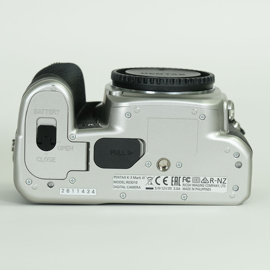 PENTAX K-3 Mark III ボディ シルバー