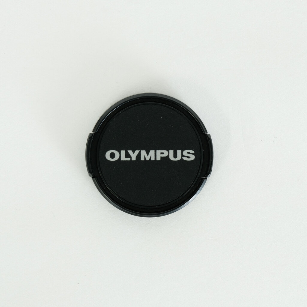 OLYMPUS M.ZUIKO DIGITAL ED 14-42mm F3.5-5.6 EZ シルバー OLYMPUS M.ZUIKO DIGITAL ED 14-42mm F3.5-5.6 EZ シルバー