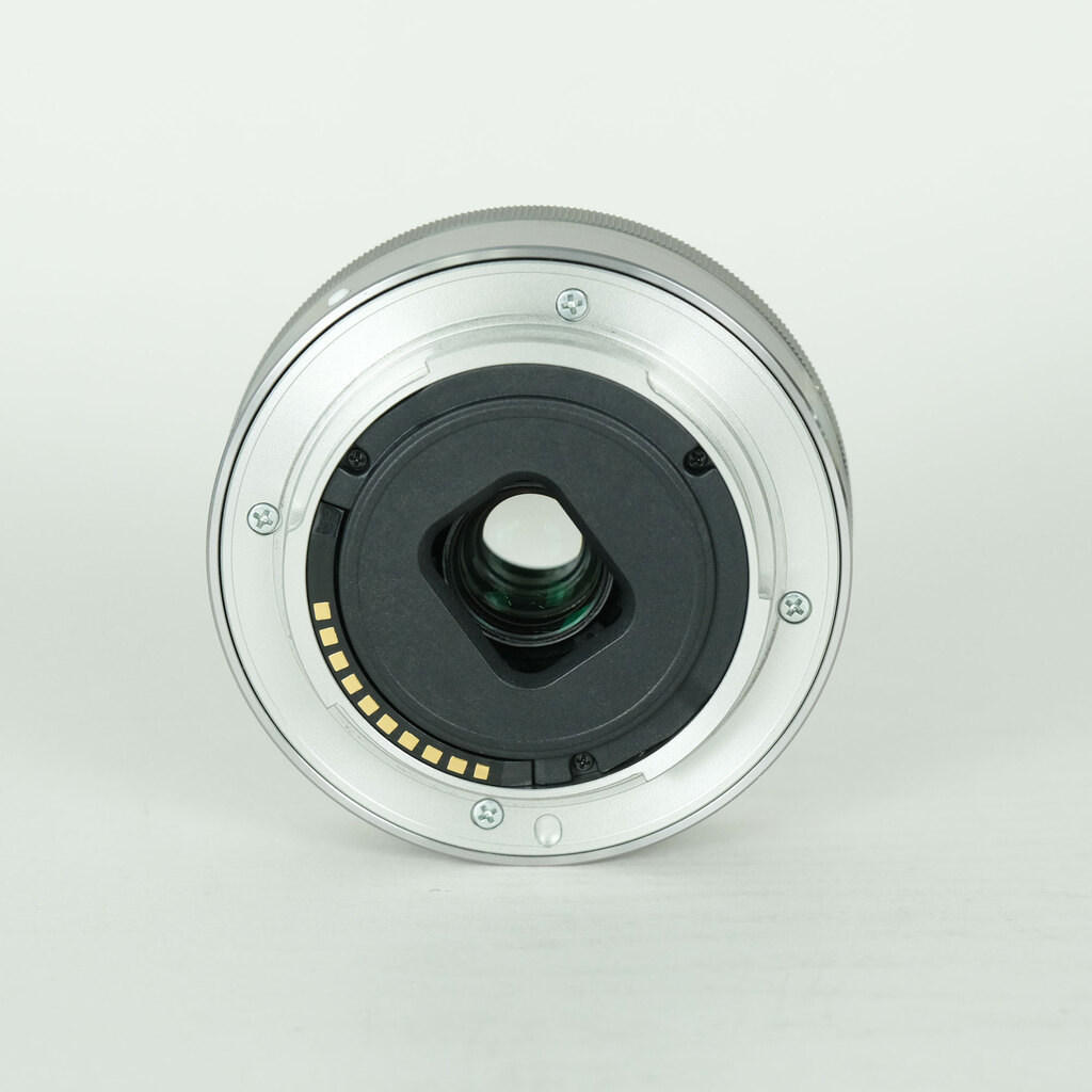 【美品】Sony E 16mm f/2.8 レンズ SONY E 16mm F2.8 SEL16F28の出品 | ONE SCENE（ワンシーン）