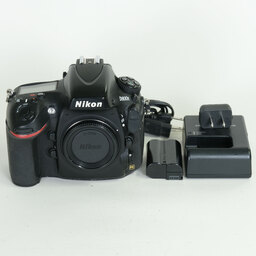 Nikon D800E
