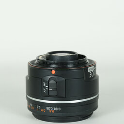 SONY DT 35mm F1.8 SAM SAL35F18
