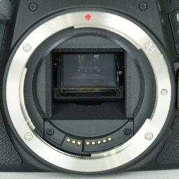 Canon EOS Kiss X8i