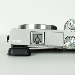 SONY α6000（ILCE-6000）