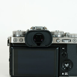 FUJIFILM X-T5 FUJIFILM X-T5