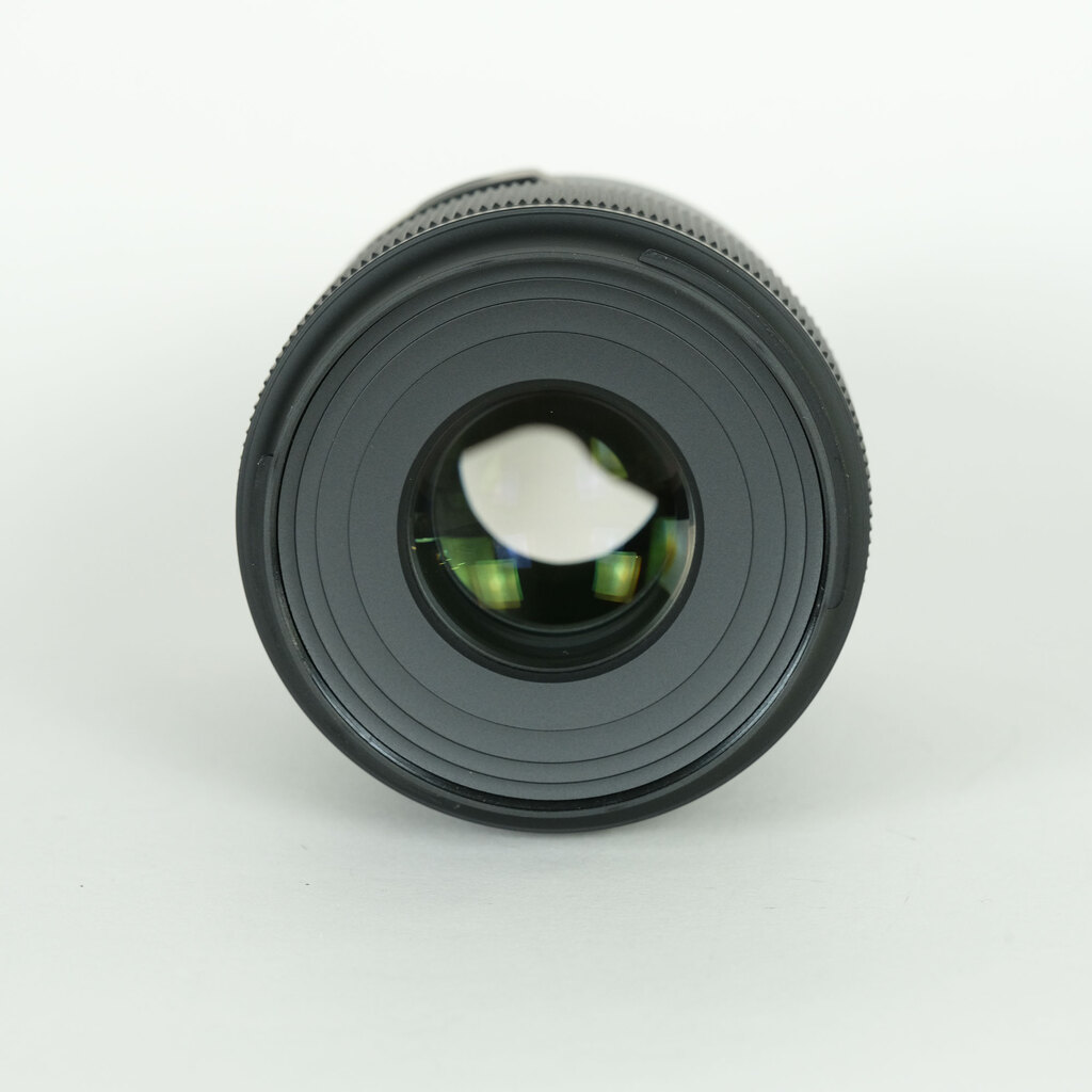 TAMRON 90mm F/2.8 Di III MACRO VXD [ソニーE用]