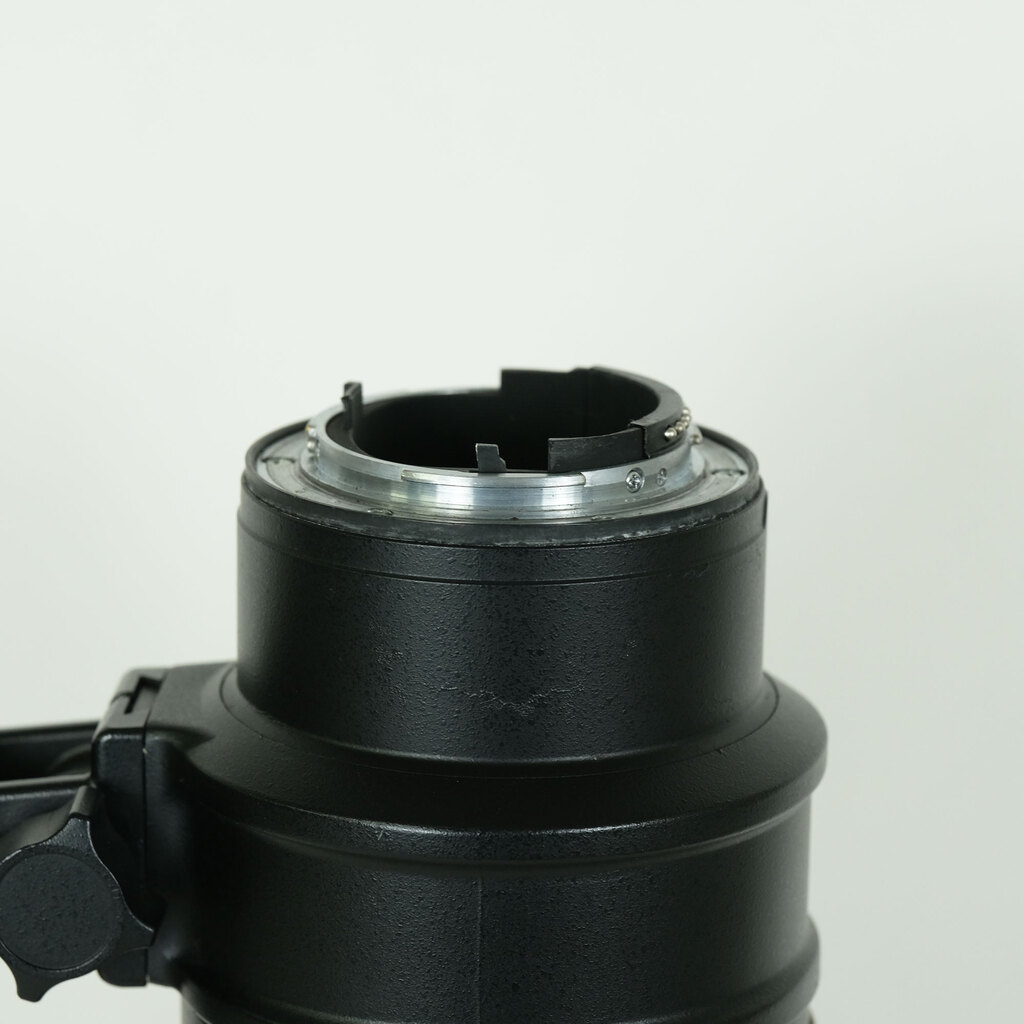 Nikon AF-S NIKKOR 70-200mm F2.8 G ED VR Nikon AF-S NIKKOR 70-200mm F2.8 G ED VR