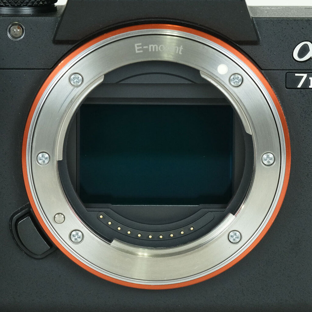SONY α7 III(ILCE-7M3) SONY α7 III(ILCE-7M3)