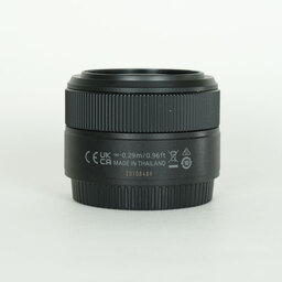 Nikon NIKKOR Z 40mm f/2 Nikon NIKKOR Z 40mm f/2