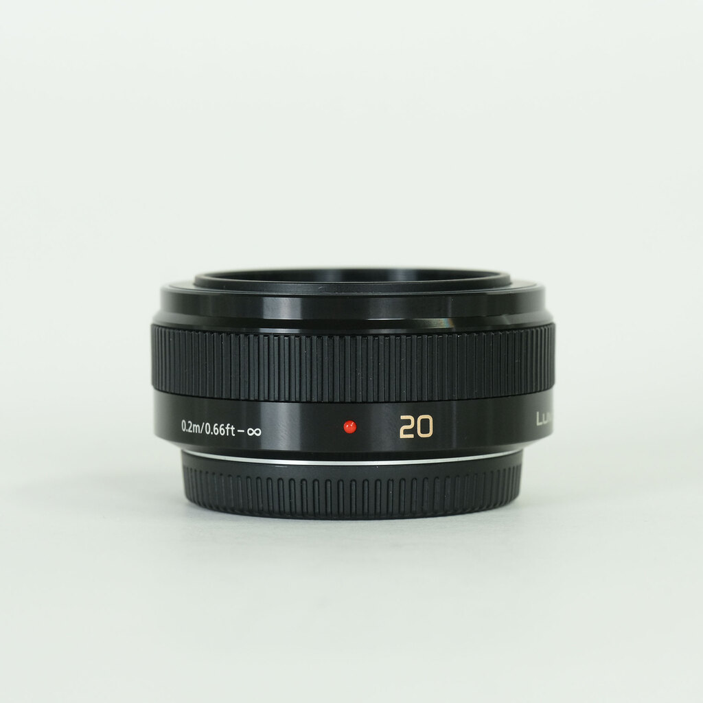 Panasonic LUMIX G 20mm F1.7 II ASPH. Panasonic LUMIX G 20mm F1.7 II ASPH.