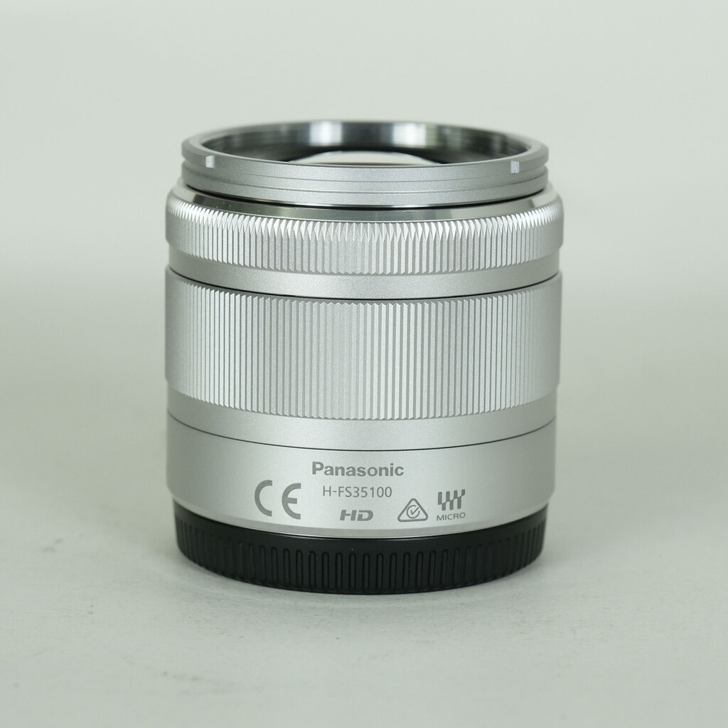 Panasonic LUMIX G VARIO 35-100mm / F4.0-5.6 ASPH. / MEGA O.I.S.