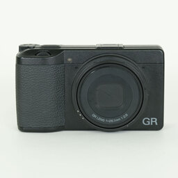 RICOH GR IIIx