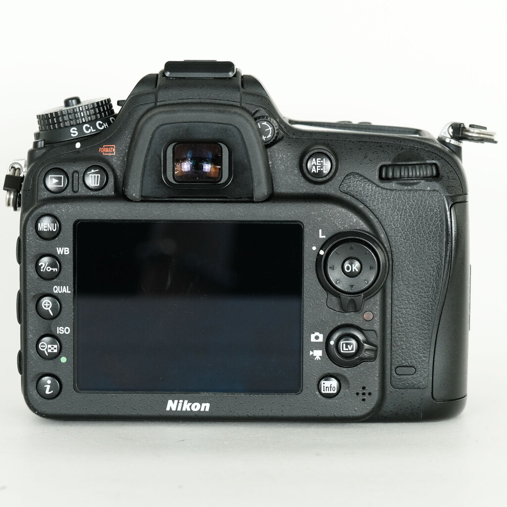 Nikon D7100