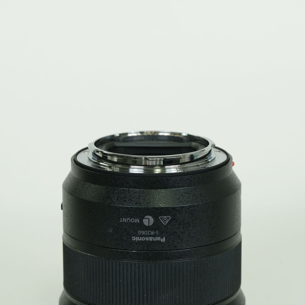 Panasonic LUMIX S 20-60mm F3.5-5.6