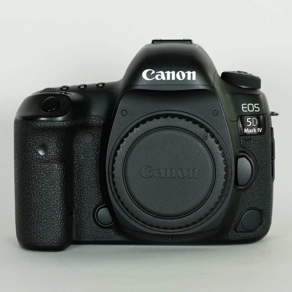 Canon EOS 5D Mark IV