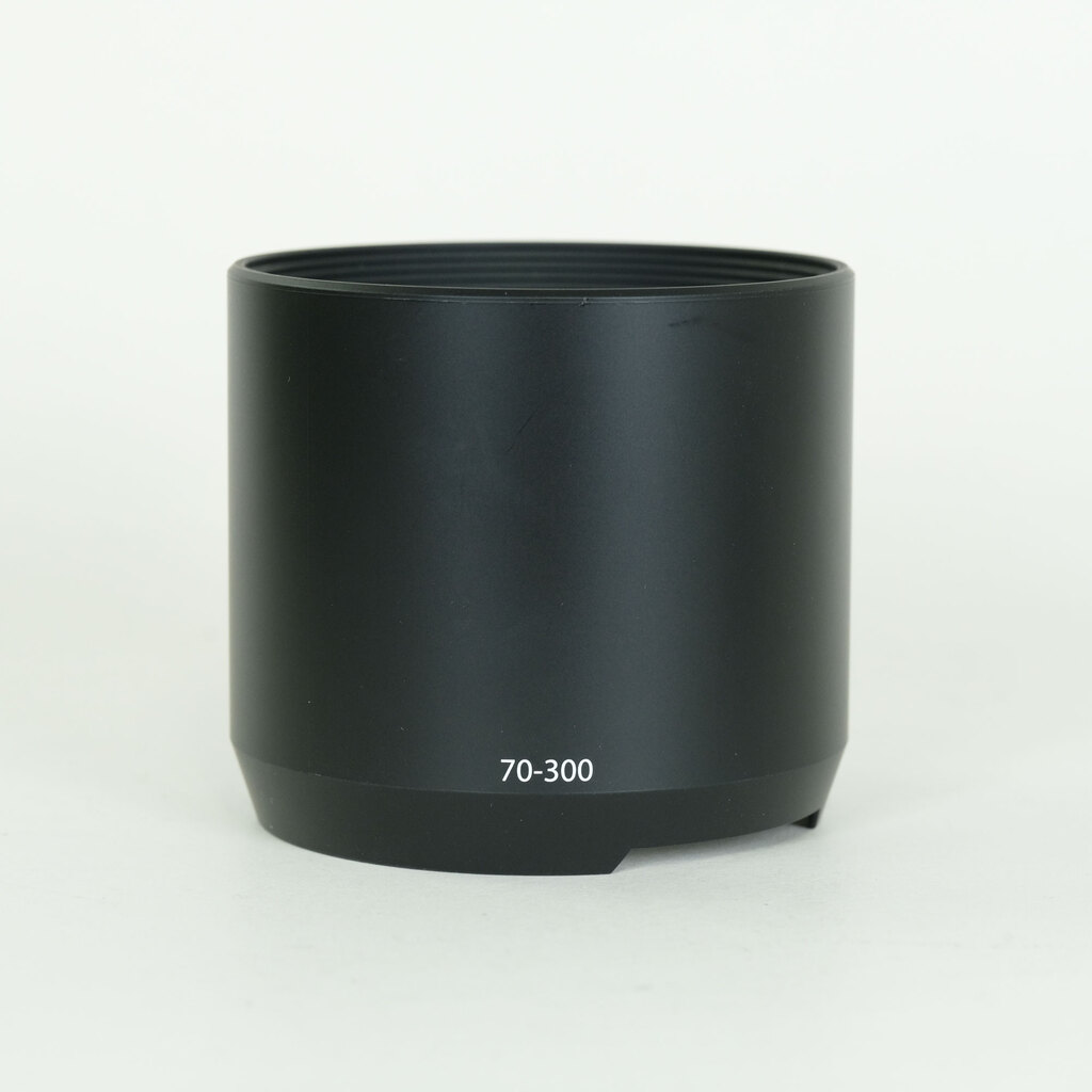 FUJIFILM XF70-300mmF4-5.6 R LM OIS WR FUJIFILM XF70-300mmF4-5.6 R LM OIS WR