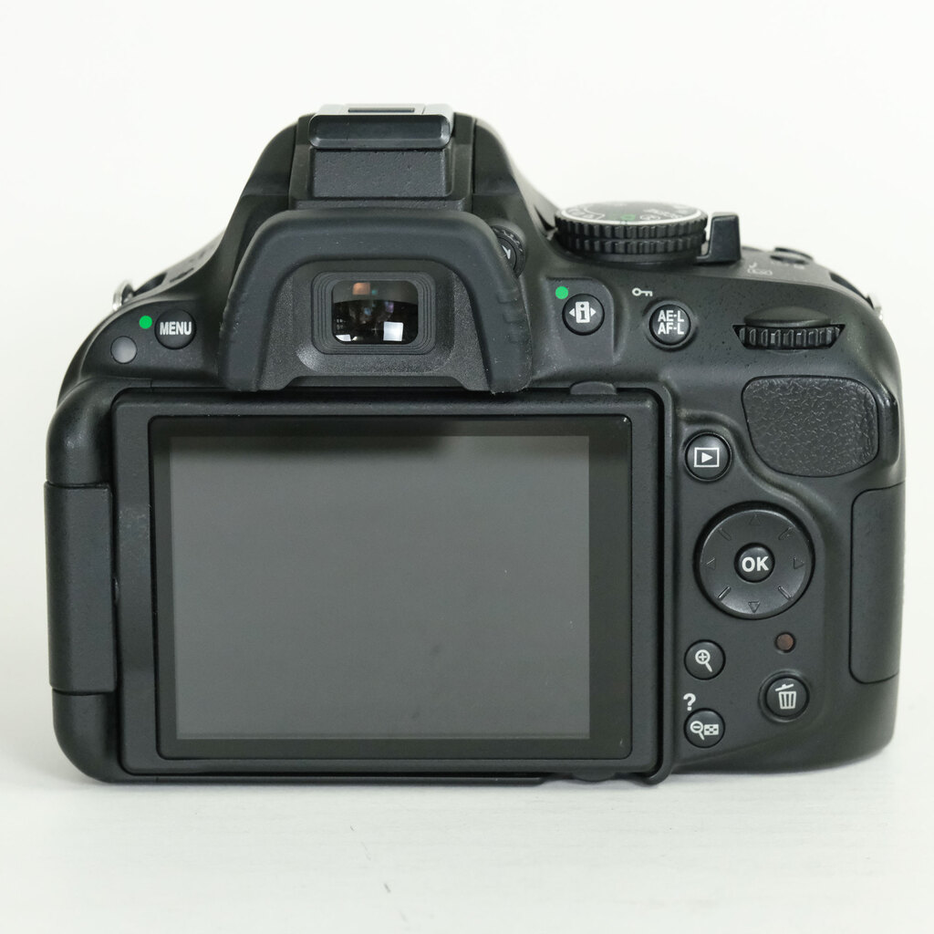 Nikon D5200 ボディ ブラック