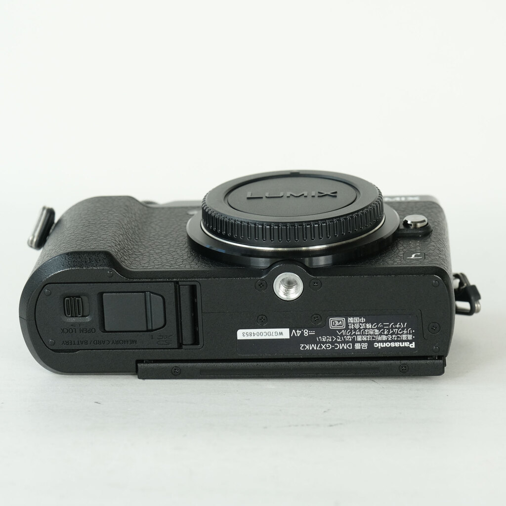 Panasonic LUMIX DMC-GX7MK2 ボディ ブラック 付属品 Panasonic LUMIX DMC-GX7MK2 ボディ ブラックの出品 | ONE SCENE（ワン