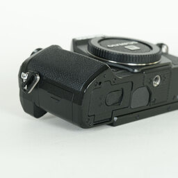 OLYMPUS OM-D E-M5 Mark III