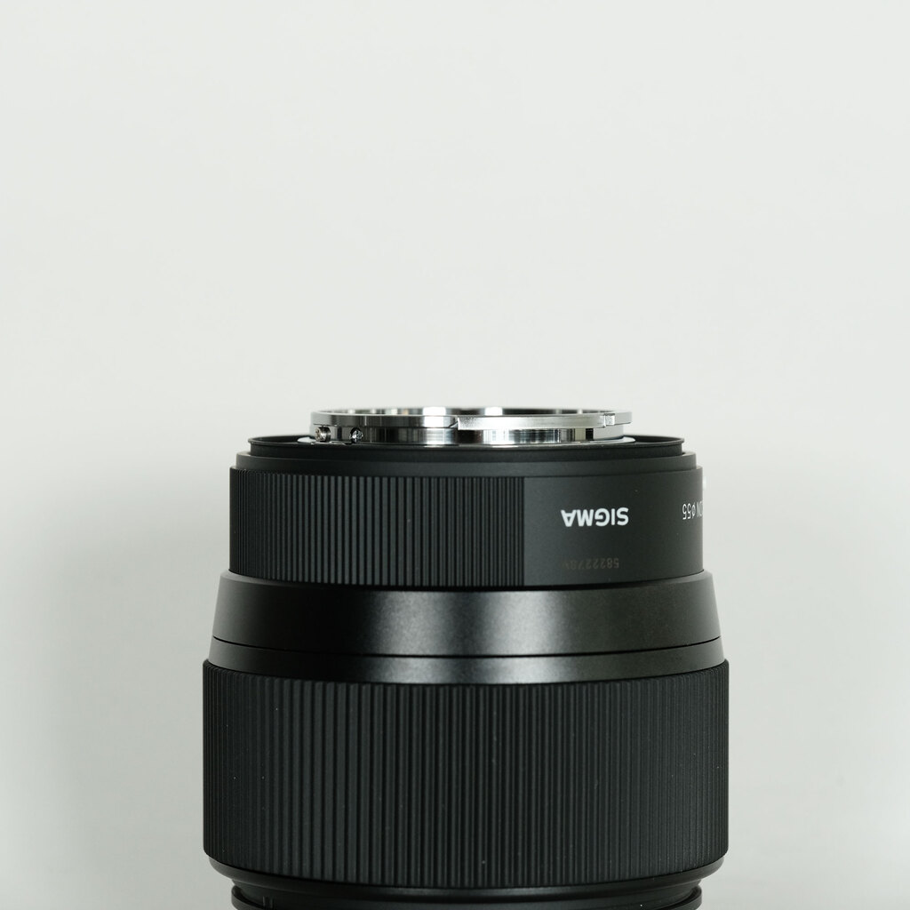 SIGMA 56mm F1.4 DC DN｜Contemporary [フジフイルムX用]
