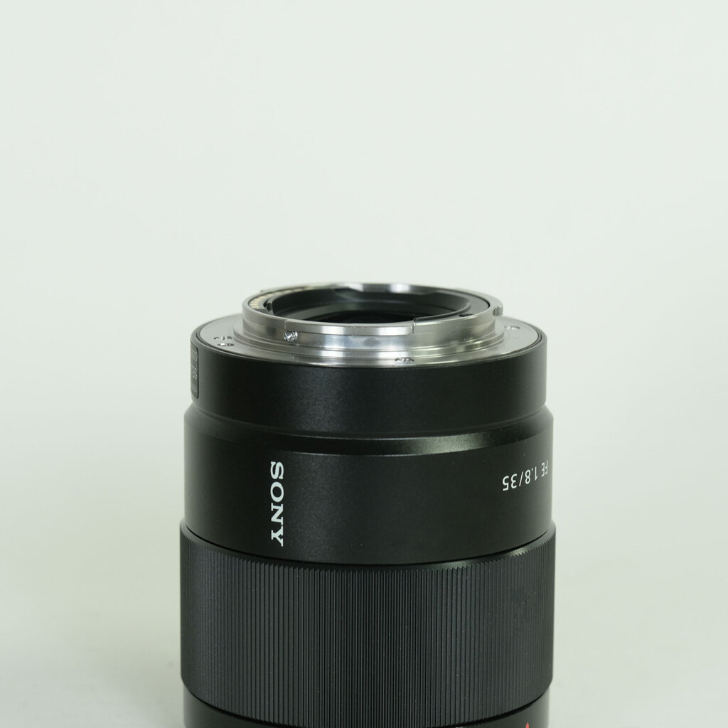 SONY FE 35mm F1.8 SEL35F18F SONY FE 35mm F1.8 SEL35F18F