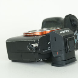 SONY α7 III（ILCE-7M3）