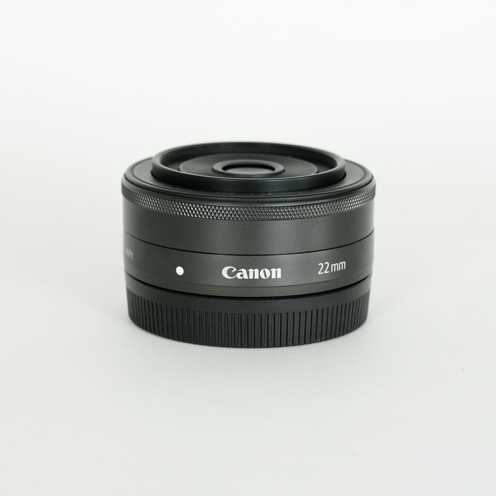 Canon EF-M22mm F2 STM