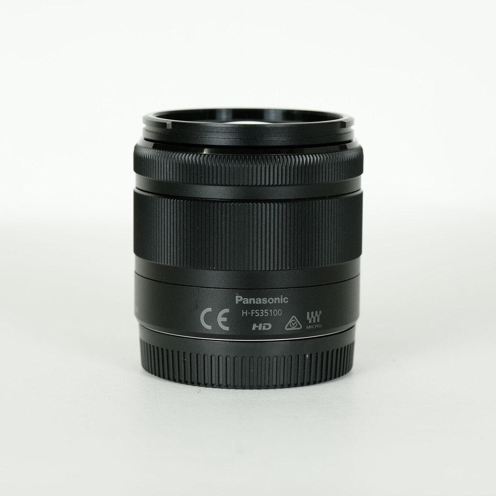 Panasonic LUMIX G VARIO 35-100mm / F4.0-5.6 ASPH. / MEGA O.I.S.