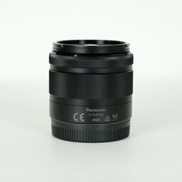 Panasonic LUMIX G VARIO 35-100mm / F4.0-5.6 ASPH. / MEGA O.I.S.