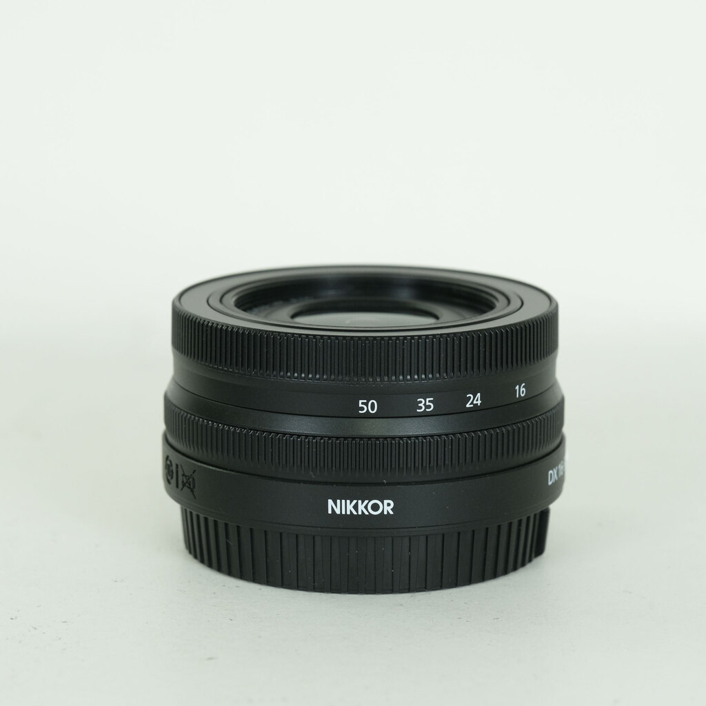 Nikon NIKKOR Z DX 16-50mm f/3.5-6.3 VR Nikon NIKKOR Z DX 16-50mm f/3.5-6.3 VR