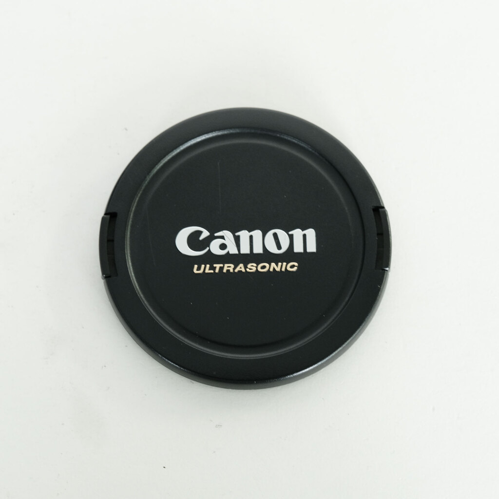 Canon EF24-70mm F2.8L USM Canon EF24-70mm F2.8L USM