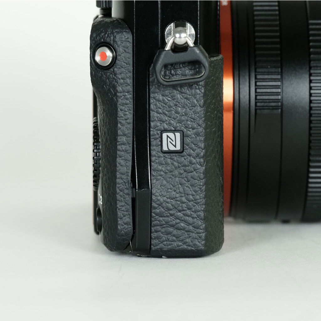 SONY Cyber-shot DSC-RX1RM2