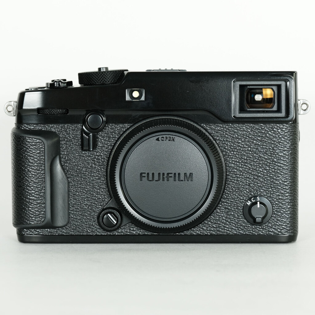 FUJIFILM X-Pro2