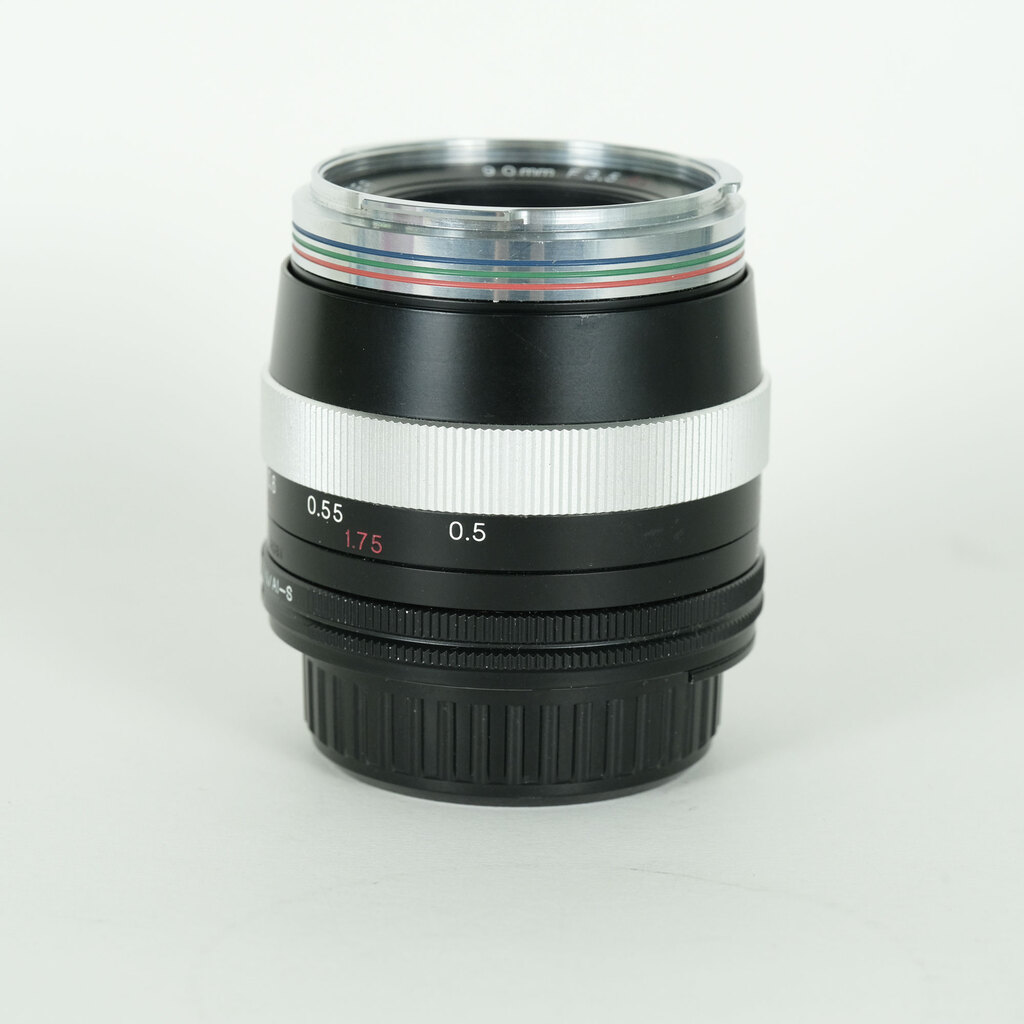 Voigtlander APO-LANTHAR 90mm F3.5 SL (Ai-s) Voigtlander APO-LANTHAR 90mm F3.5 SL (Ai-s)